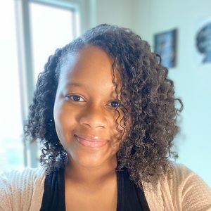 Meet your Posher, Avonya
